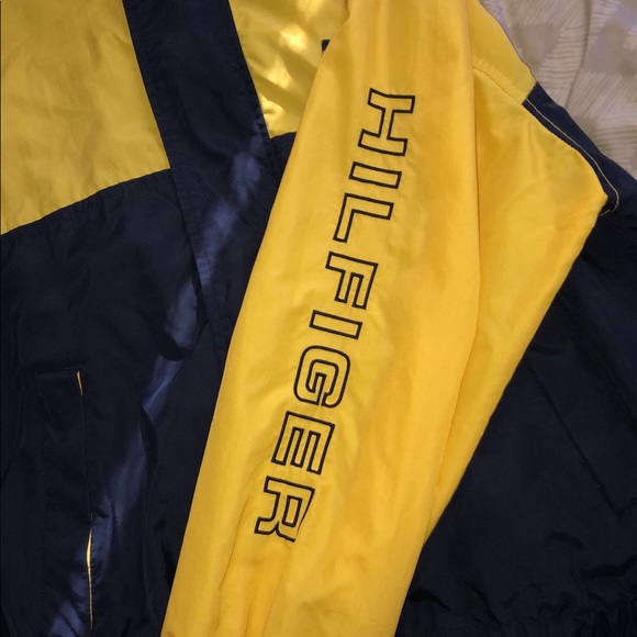 Vintage Tommy Hilfiger Light Jacket - Picture 2 of 8